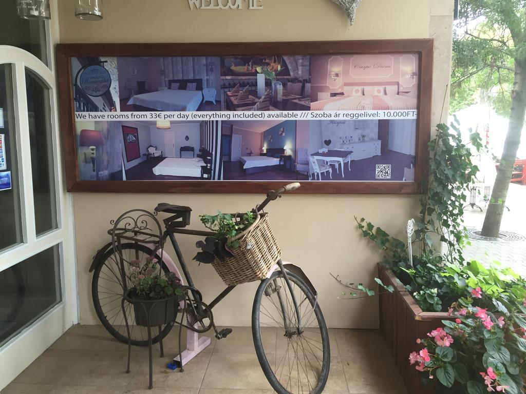 Guest House Romantika Panzio Gyula Buitenkant foto