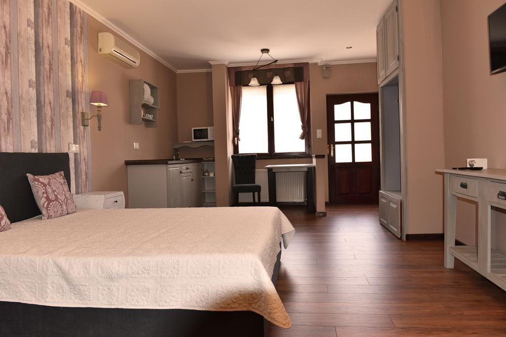 Guest House Romantika Panzio Gyula Kamer foto